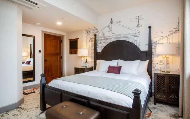 The Lodge at St Edward Park