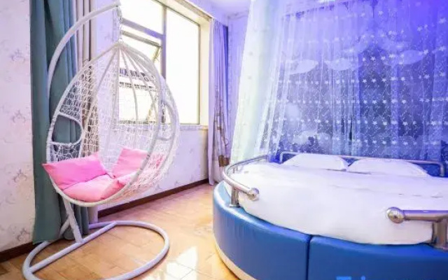 Xinglong Hostel
