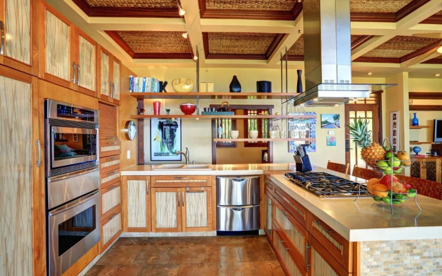 Aloha Spirit Maui 2 Bedroom Home by RedAwning