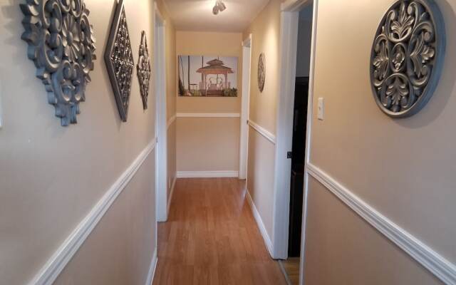 Lakeside 2 Bedroom Guest Suite