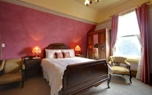 Westella House