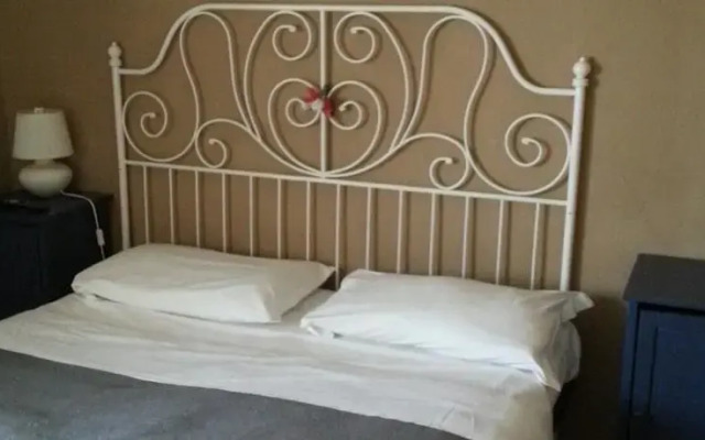 Pisa Airport House