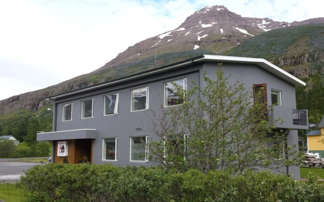 Seyðisfjörður Guesthouse