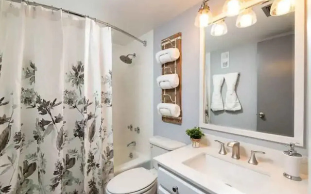 Newly Renovated Modern Deco Pool Fireplace