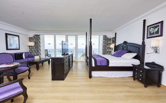 Hotel Riu Palace Paradise Island - Adults Only - All Inclusive