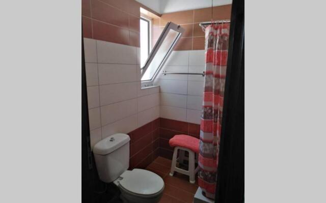 Vicky's apartment Near to the airport Ολόκληρο Διαμέρισμα