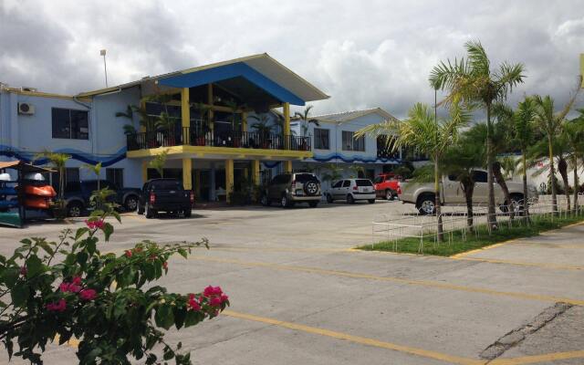 Hotel Costa Azul County Beach