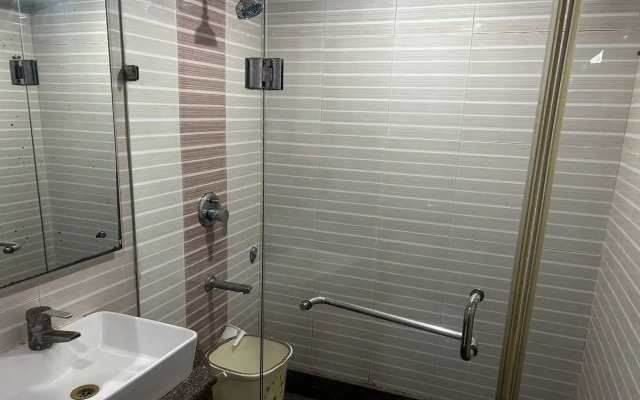 Hotel Grand Plaza