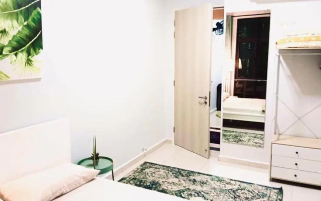 Azureen's 3 Bedrooms Homestay @ KLCC – Guest Rooms – Kuala Lumpur