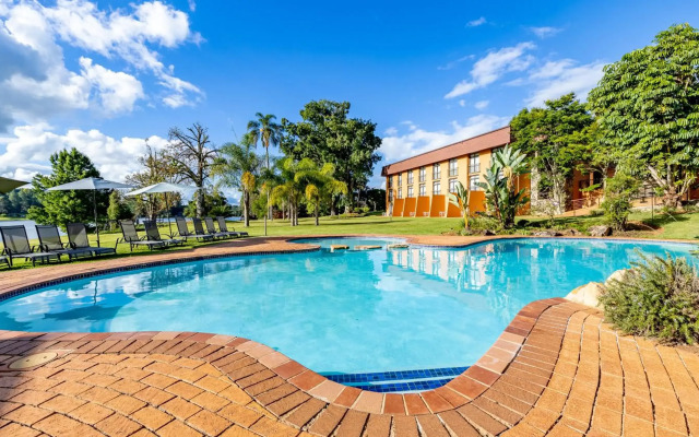 African Sky Hotels - Pine Lake Inn