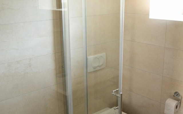 The Poolside Stone House in Bale