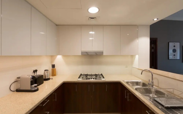 5 Apt in Architectural Marvel of Dubai