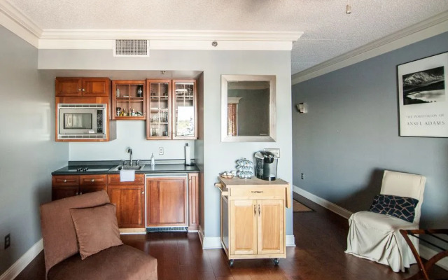 Water Street Retreats