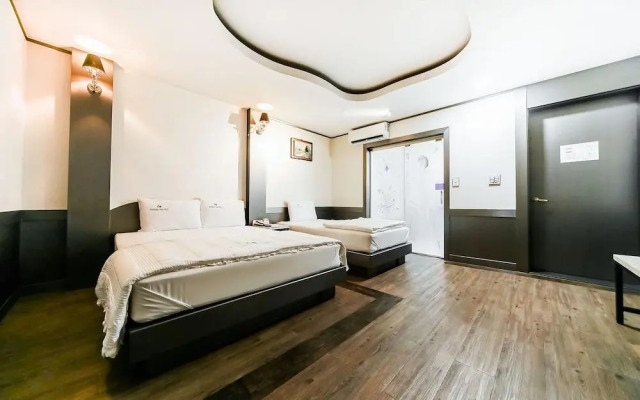 Daegu Beomeo Midas Hotel