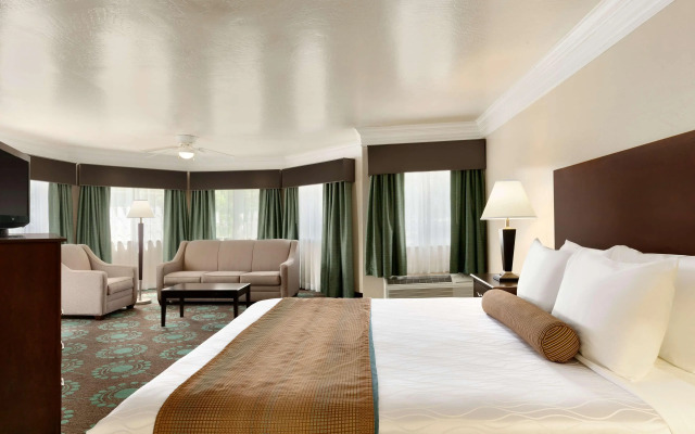 Best Western Liberty Inn