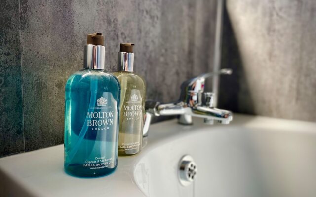 Clifton Stylish Hot Tub House in Blackpool