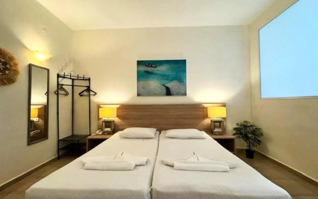Xenios Possidi Paradise Hotel