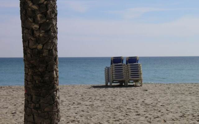 Sea Front Mediterranea Apartment