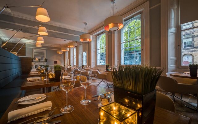 Apex Waterloo Place Hotel