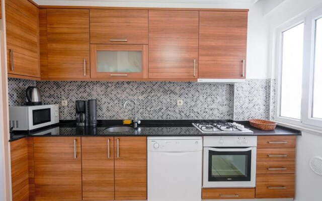 Comfy Flat with Shared Pool in Belek