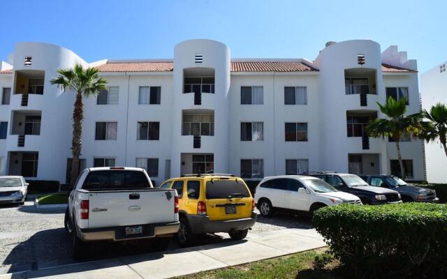 Peninsula 106 2 BR by Casago