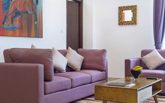 L'Aziz Suites