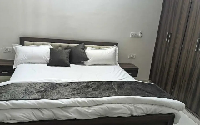 Moon Land Hotel