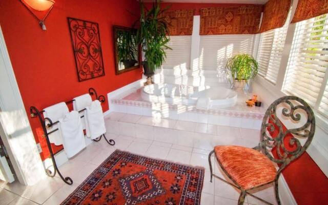 Villa Marco Polo Bed and Breakfast Inn