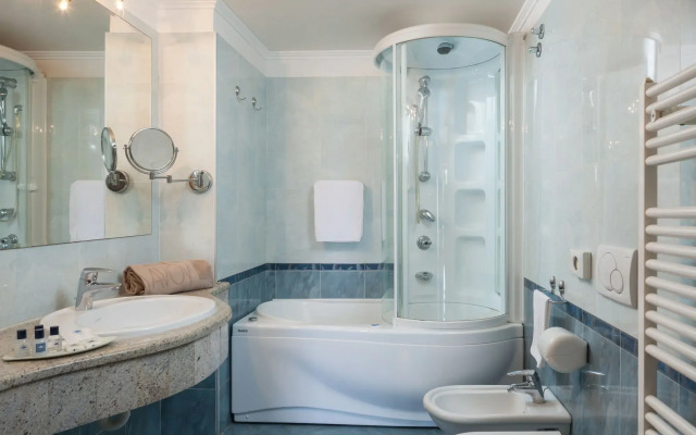 Hotel Savoy Palace - Tonelli Hotels