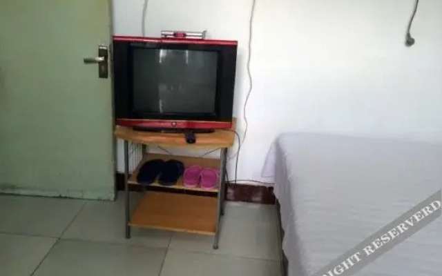 Zhiqiang Hostel