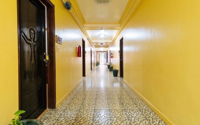 RedDoorz Plus near Strawberry Farm Baguio