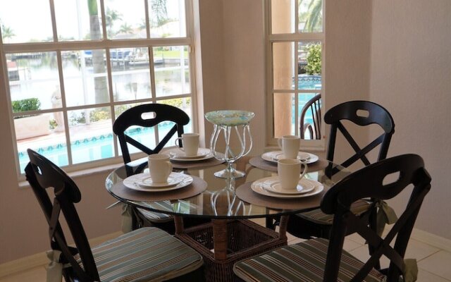 Lady Jane Pool/spa Home Close to Shopping and Restaurants 1049