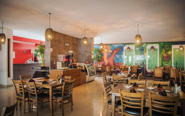 Hotel  Maioris La Paz