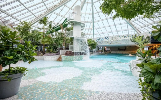 Beach Hotel Zandvoort BY Center Parcs