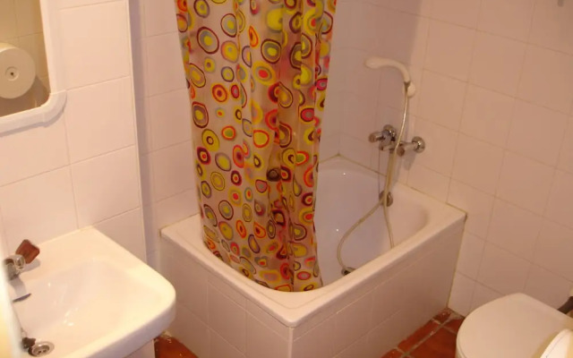 Albergue Restaurante Salto de Bierge - Hostel