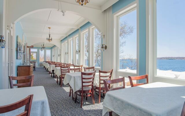 The Yankee Clipper Inn