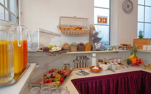 Relax Hotel & SPA Stuttgart