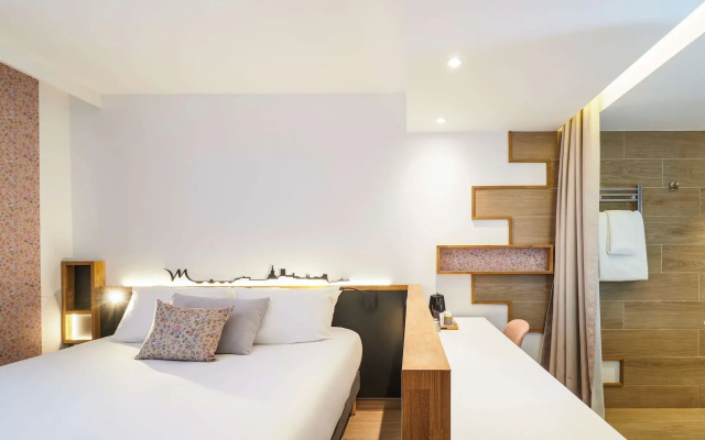 Mercure Avignon TGV Hotel et Spa
