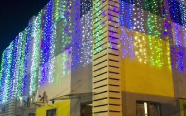 Hotel Vrindavan Palace