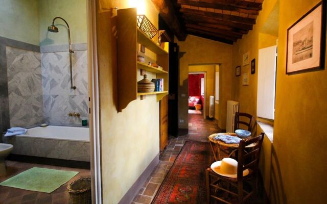 Casa Colli by Vacation in Lucca