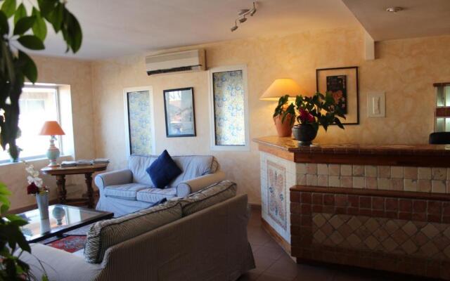 Le Clos Des Pins