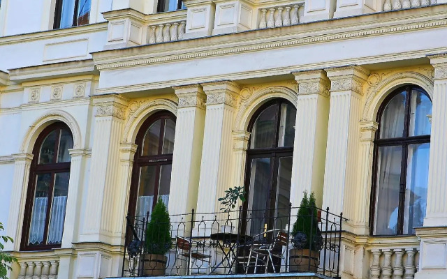 Budapest Center Apartments-Tomy