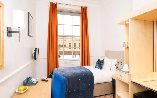 Rodney Hotel