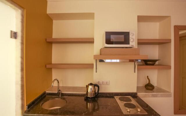 Comfortable Flat with Jacuzzi near Hadrian&apos;s Gate