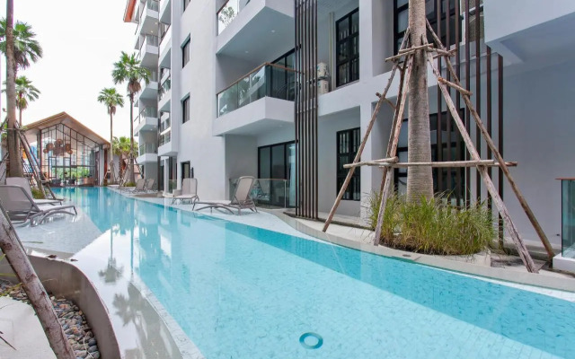 Palmyrah Surin Apartments by Beringela