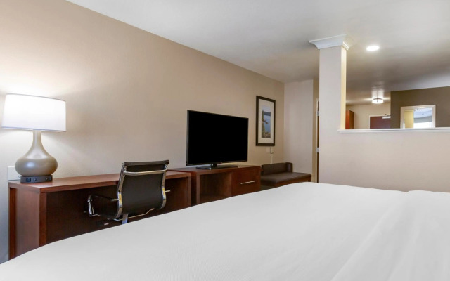 Comfort Inn & Suites Coeur d'Alene