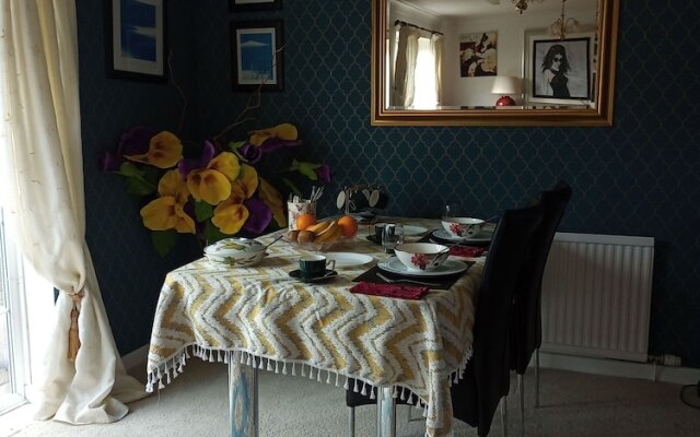 The Little House of Art