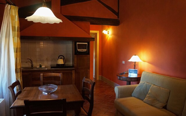 Borgo Di Colleoli Resort