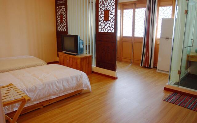 Huangshan Ancient Town Youth Hostel
