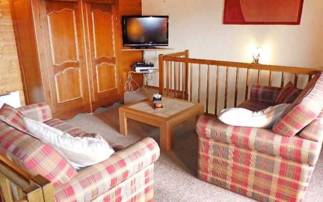 Chalet Les Falaises